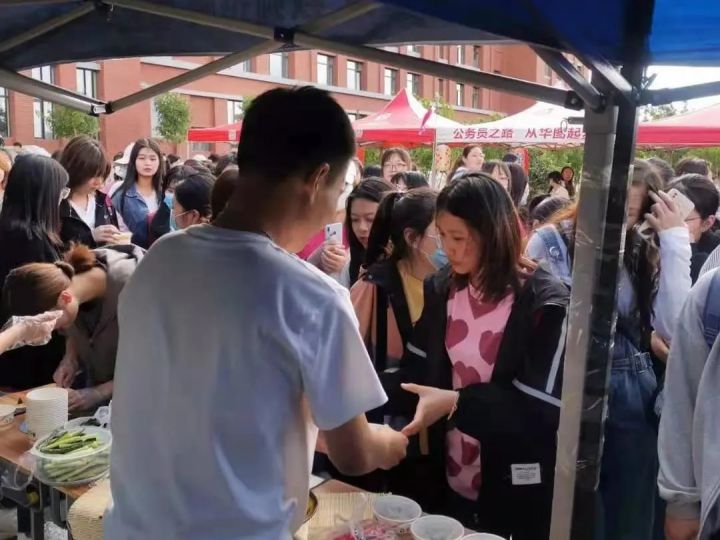 1623378773654943.jpg 640.webp (10).jpg