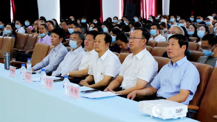 1631493944225357.jpg 640.webp (12).jpg